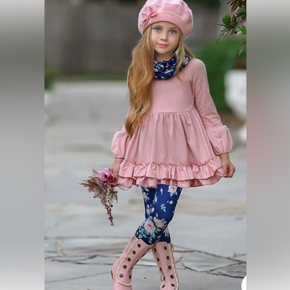 Meet the Posher Other - Going Live 🍁🍁🍁Fall Clothes , Baby, KIDS , Womans    JACKETS, SWEATERS,